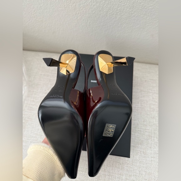 SAINT LAURENT LEE EMBELLISHED PATENT LEATHER SLINGBACK PUMP - Picture 11 of 16